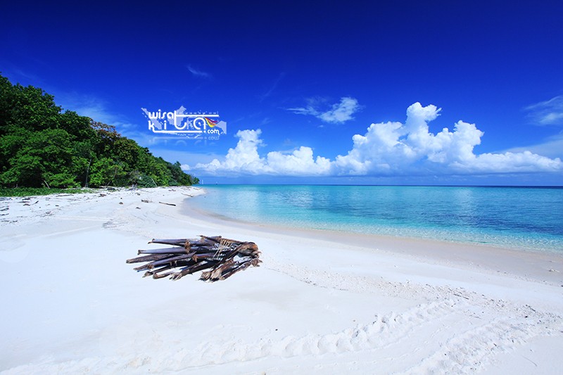 Sangalaki Island