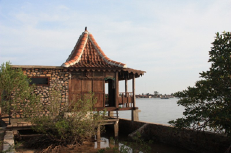 Waru Cottage